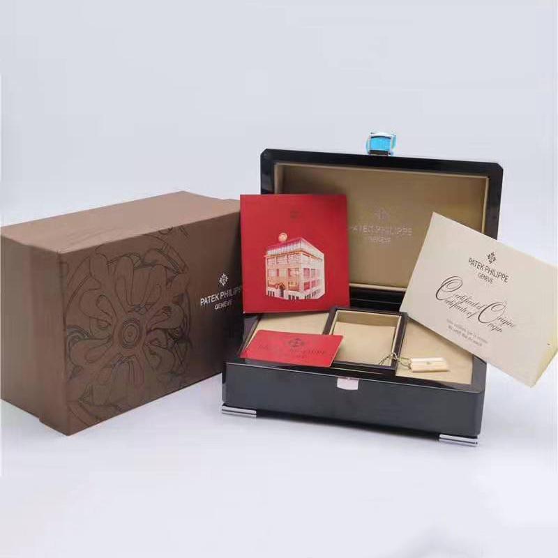 Pat*k Phi1i*pe Box and Papers